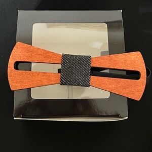 FESTIVAL SALE - 
Stylish Wooden Bow Tie in Orange and Black